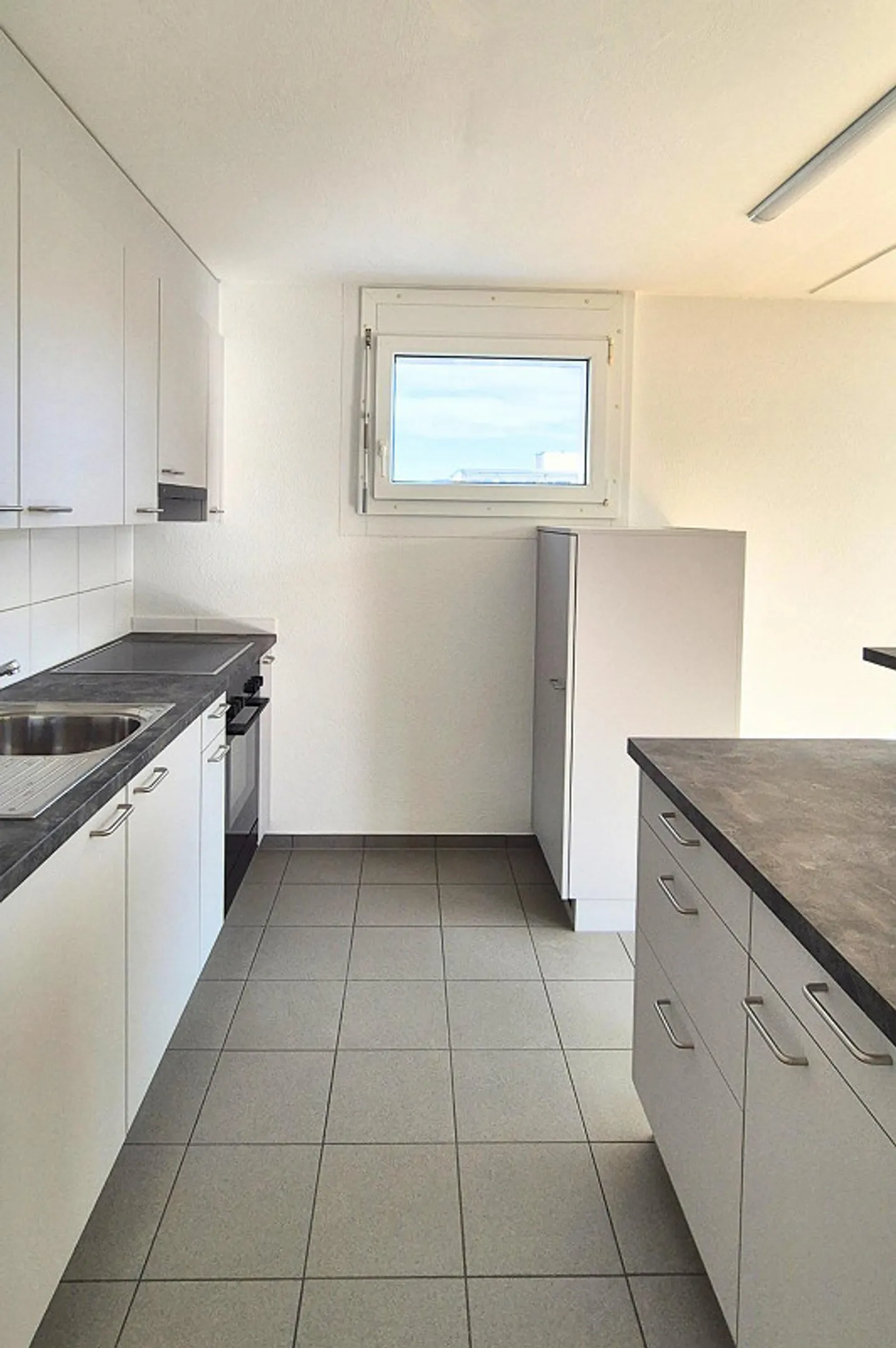 4.5 Room Apartment - Photo 3 of 5