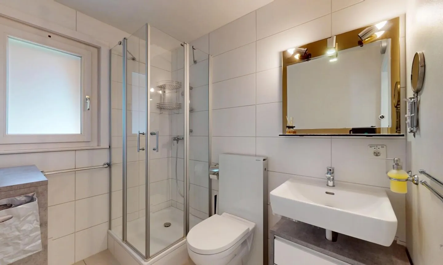 A family home bathed in light, between Fribourg and Payerne - Photo 9 of 13