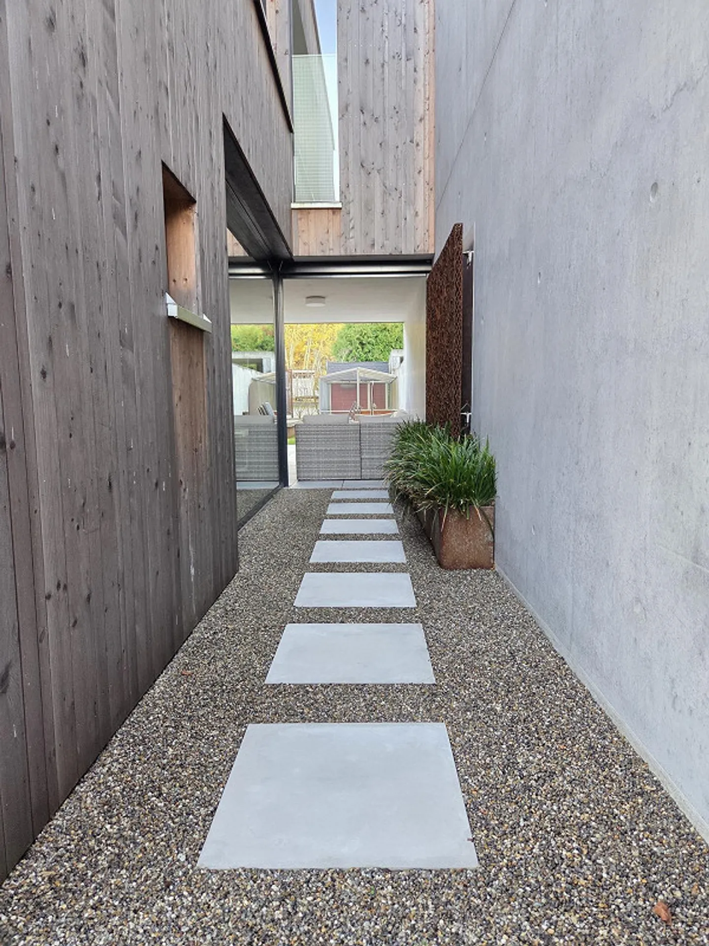 Comfort and Style at the Edge of the Forest - Photo 20 of 25