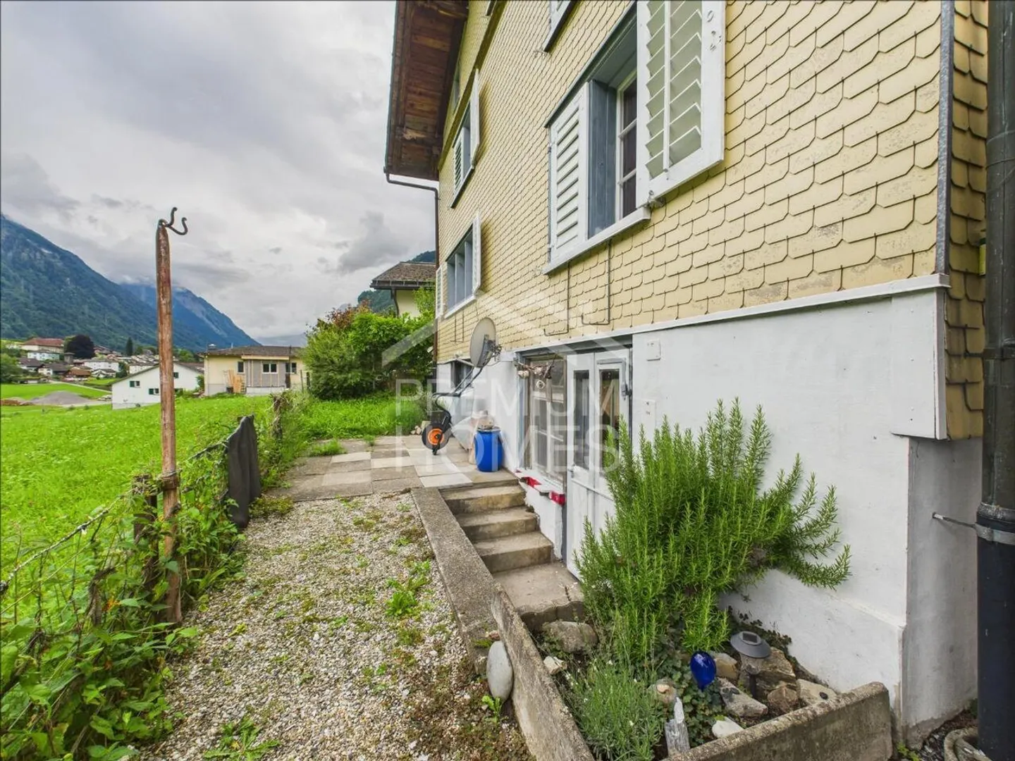 Casa familiare doppia tradizionale e rustica - Foto 5 di 7
