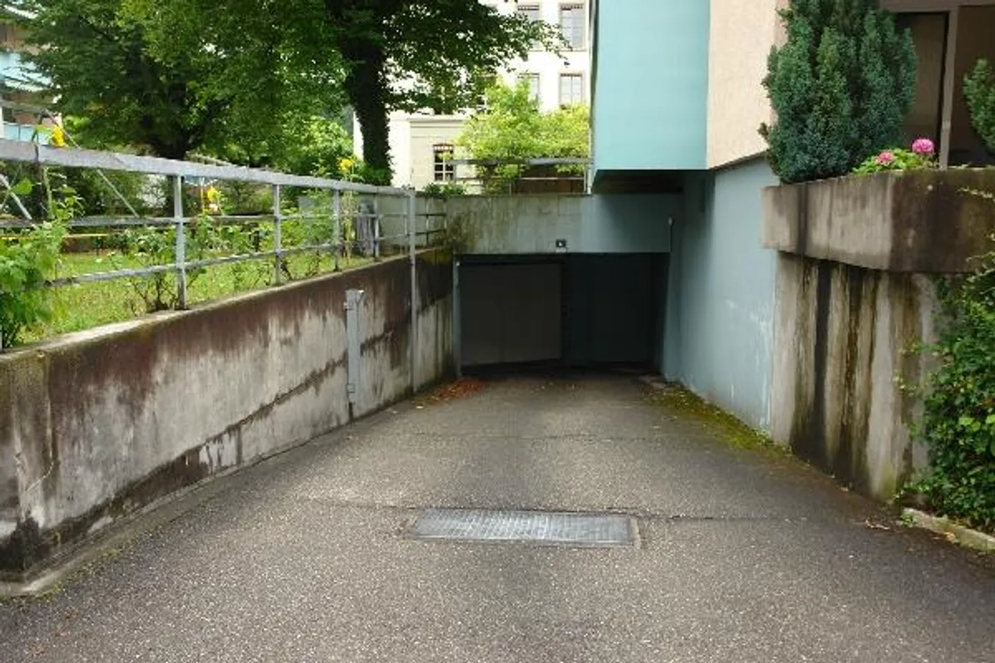 Parkplatz im Freien mieten - Foto 2 von 2
