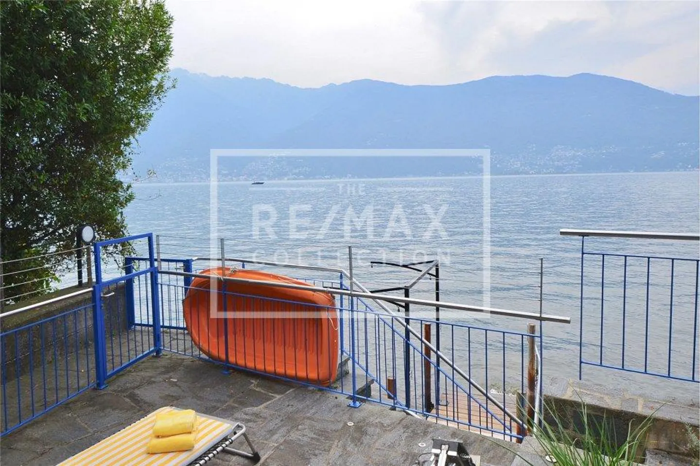 Villa sul lago a Caviano - Foto 6 di 13