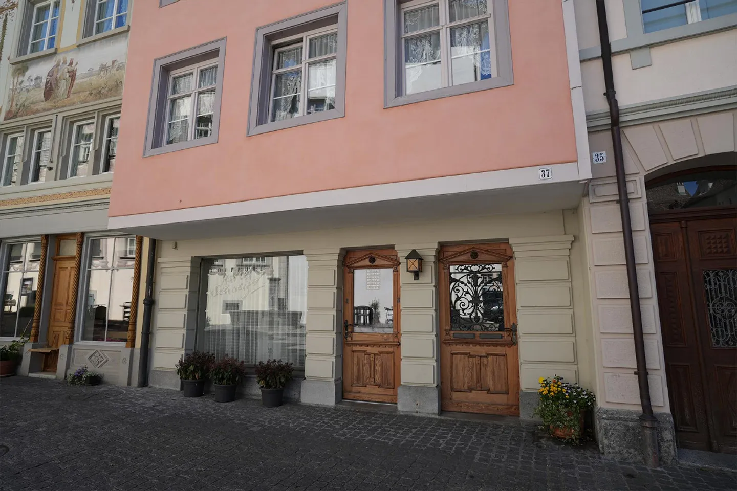 Edificio residenziale/commerciale storico di oltre 100 anni nella città vecchia - Foto 4 di 22