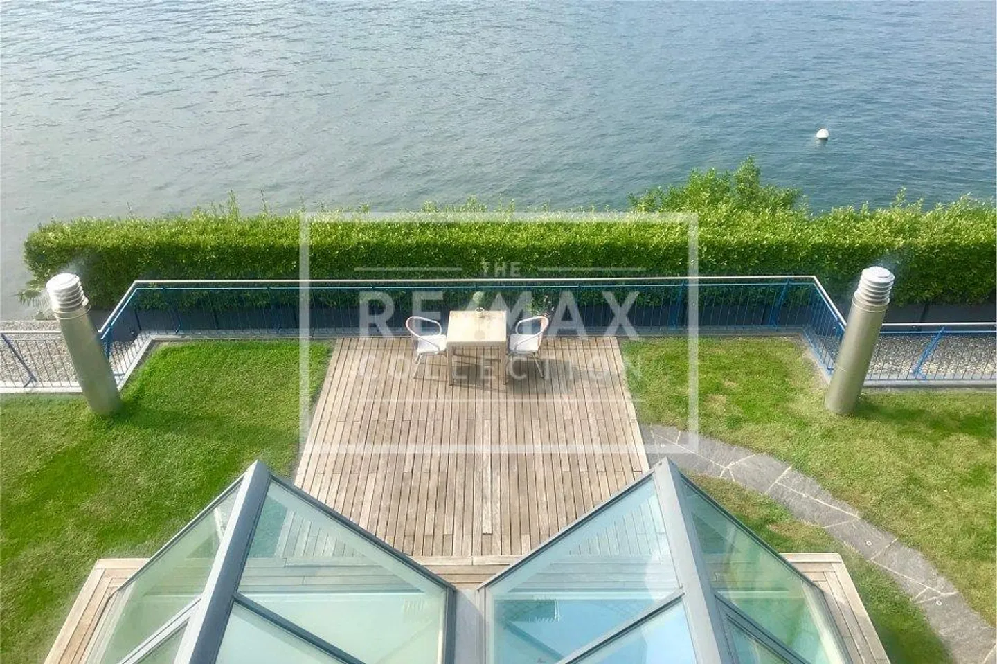 Villa sul lago a Caviano - Foto 7 di 13
