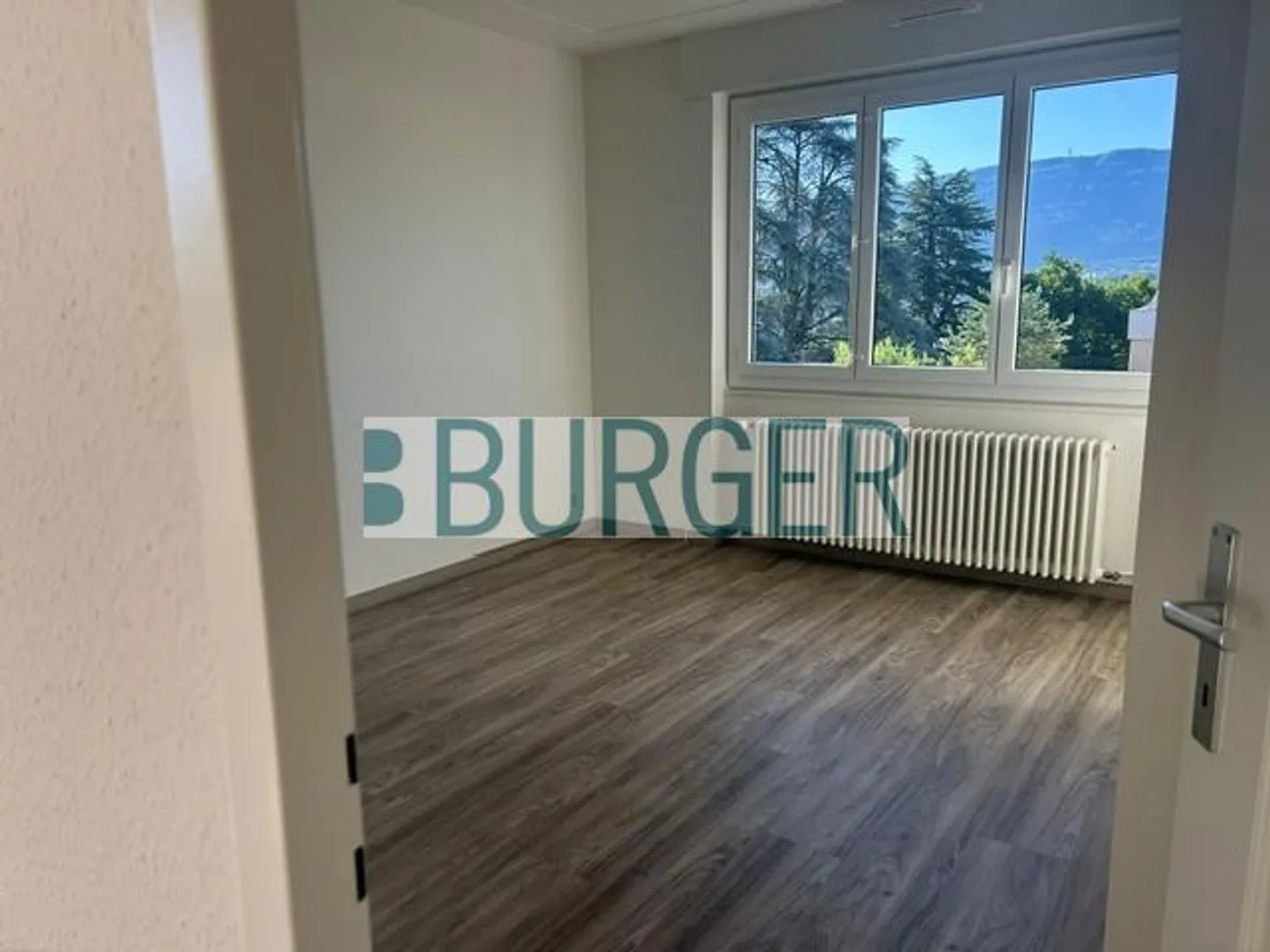 Appartamento 4 locali - Foto 2 di 7