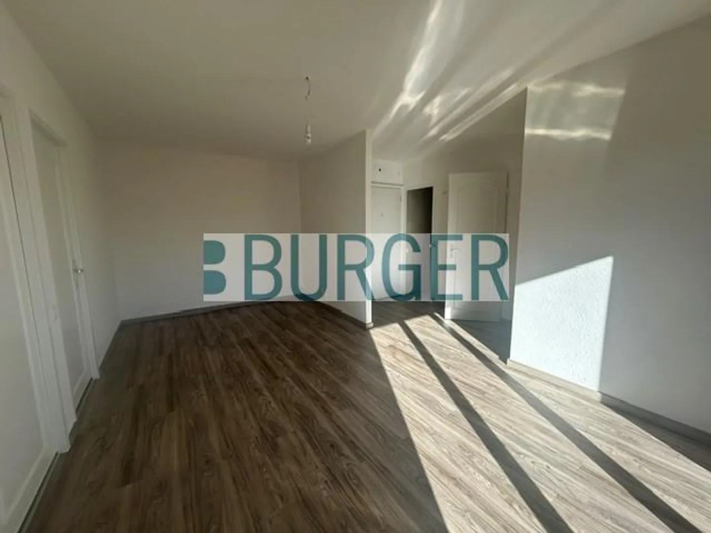 Appartamento 4 locali - Foto 3 di 7