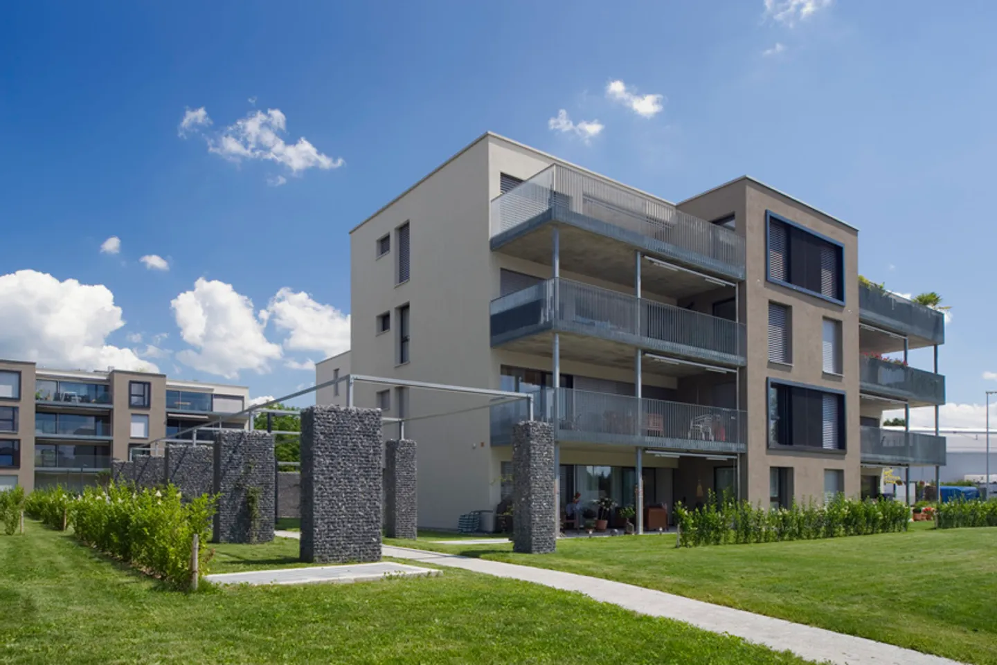 Überdachter Parkplatz mieten - Foto 1 von 2