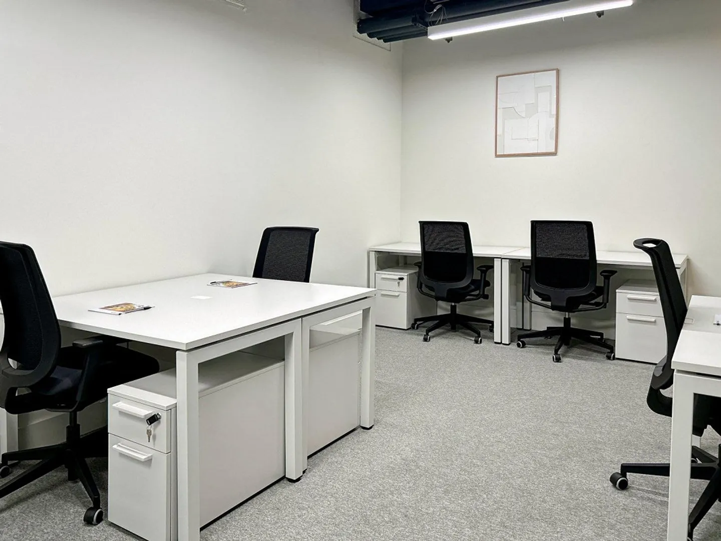 Flexibles Coworking-Büro für 20 - Foto 2 von 9