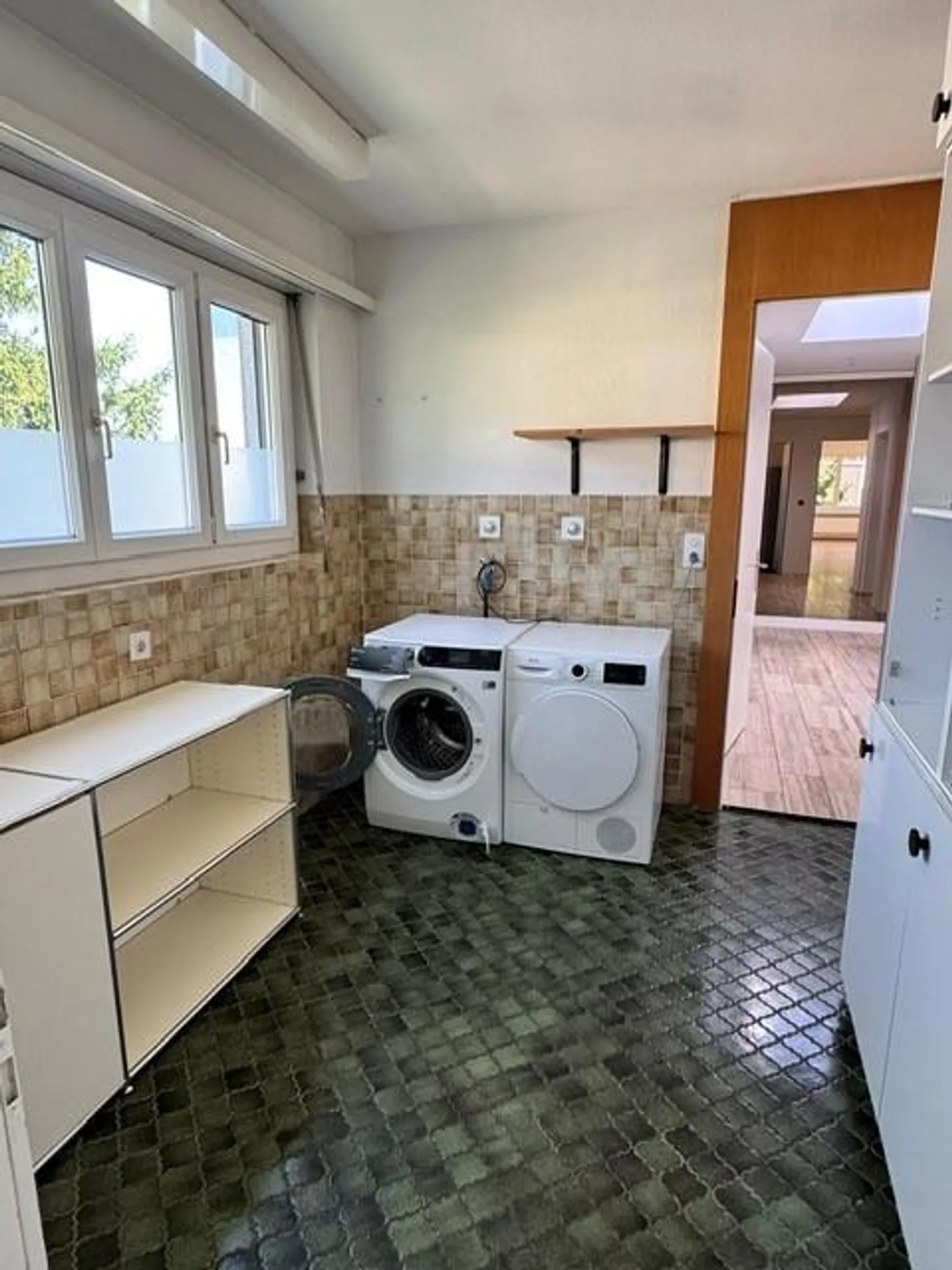 Lumineux appartement mansardé de 5.5 pièces à louer dans un quartier calme - Photo 19 sur 23