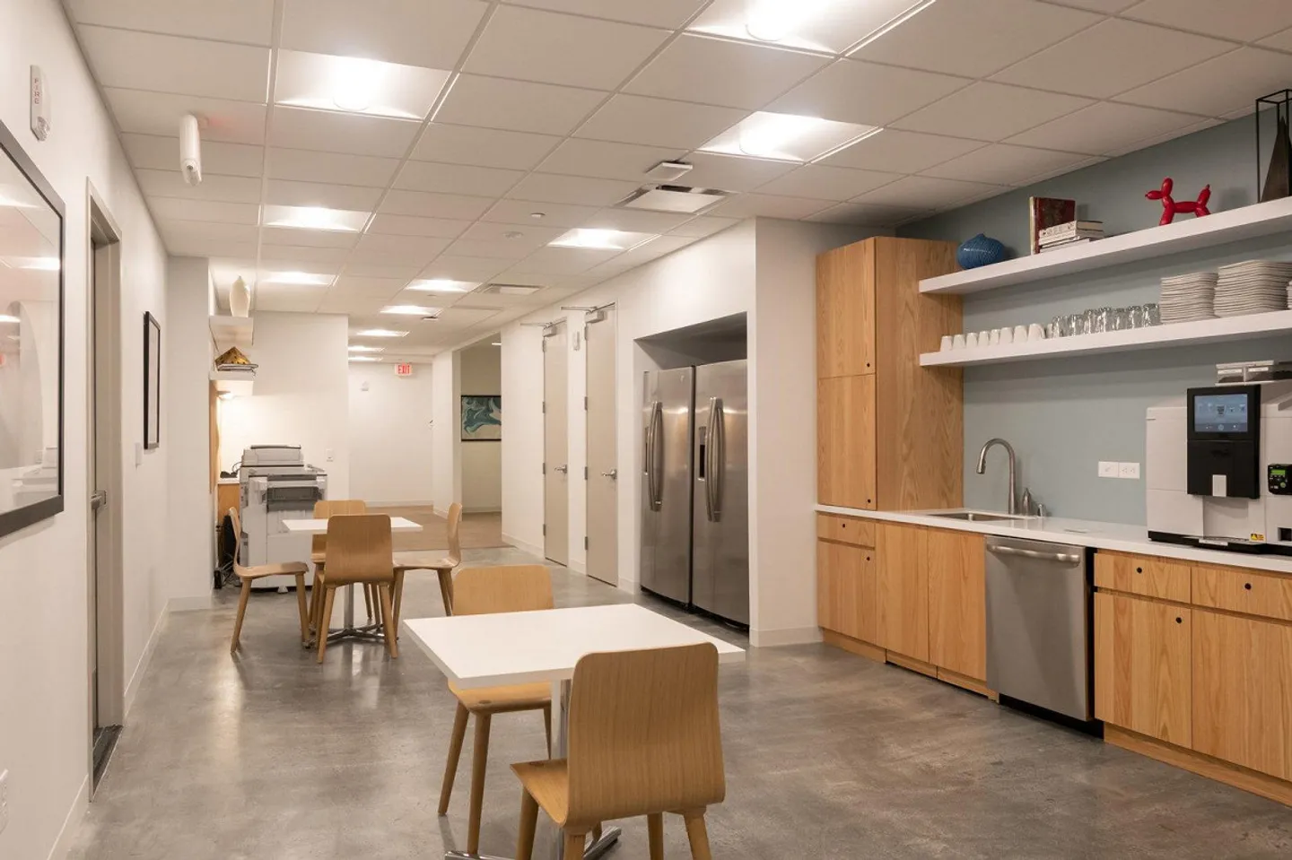 Flexibles Coworking-Büro für 20 - Foto 7 von 9