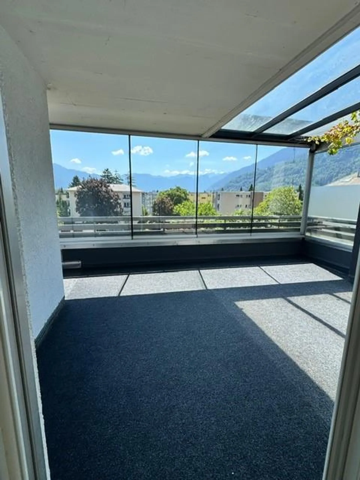 Lumineux appartement mansardé de 5.5 pièces à louer dans un quartier calme - Photo 20 sur 23