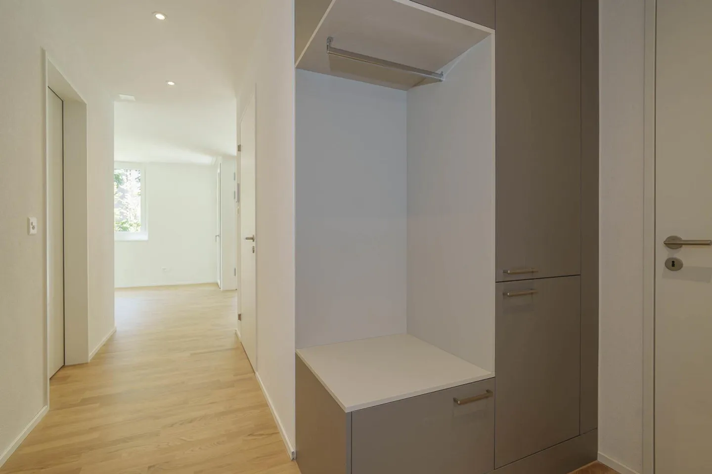 Moderne 2,5 Zimmer Wohnung - Foto 1 von 6