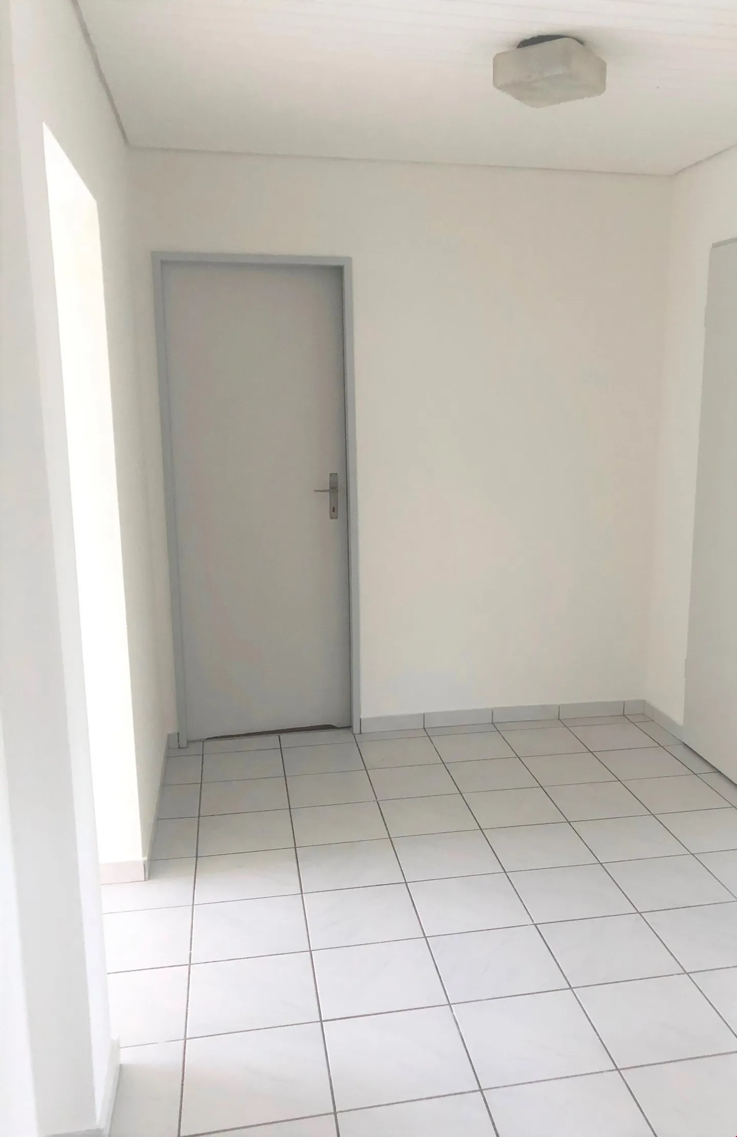 Appartamento 3.5 stanze con balcone a Schwadernau - Foto 6 di 8