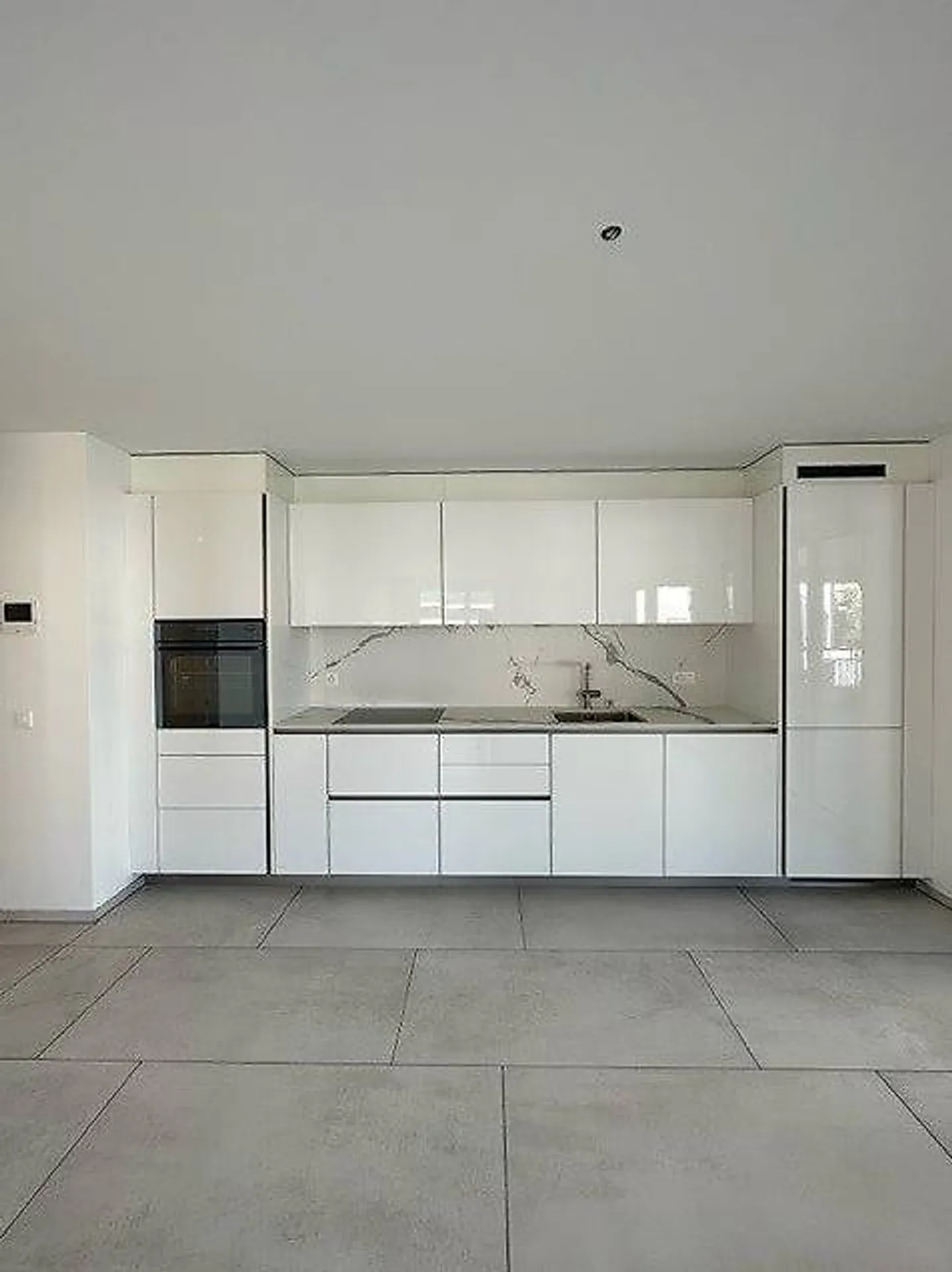 New 4-room apartment in Sant'Antonino - Photo 8 of 13