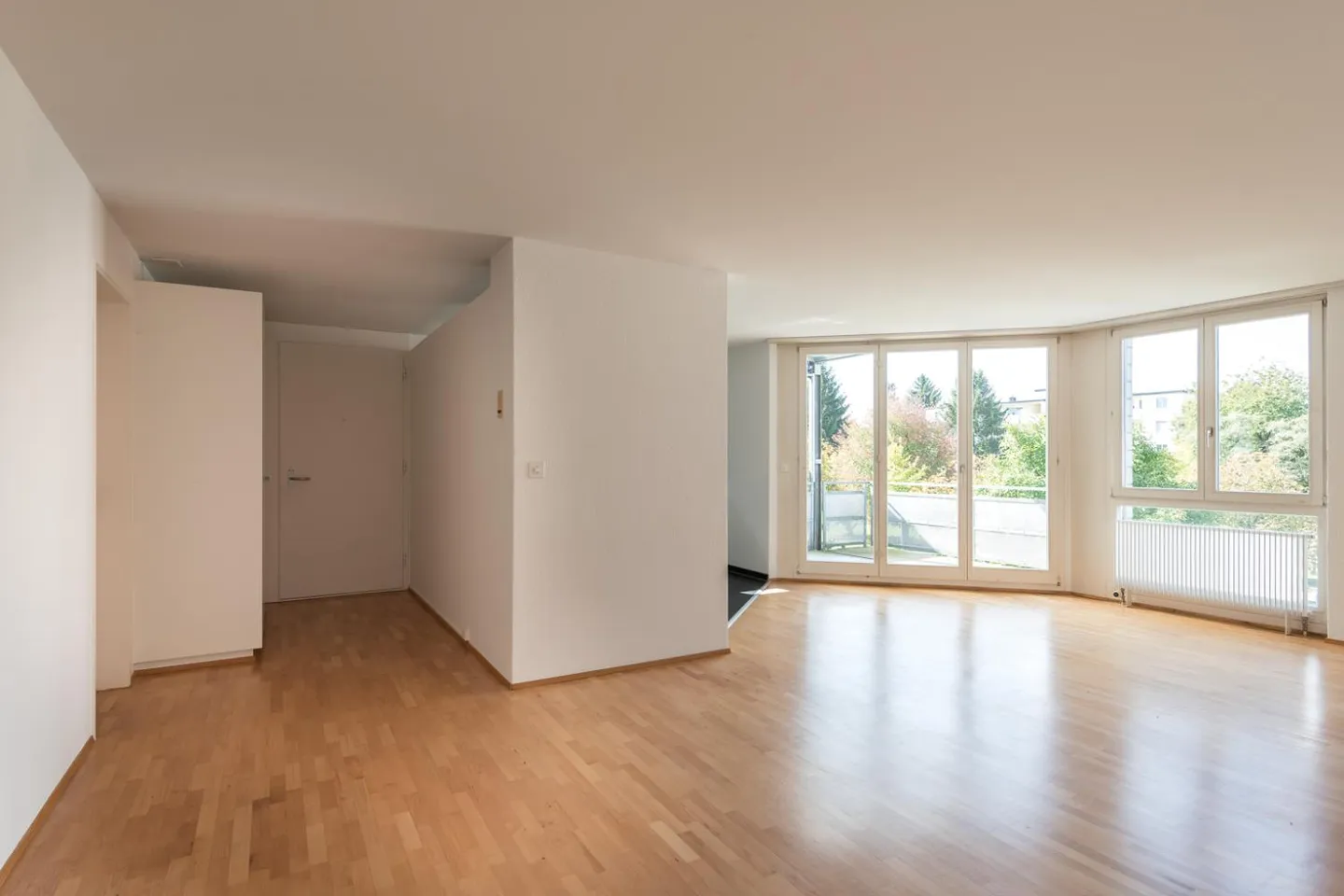 Modern Apartment in Frauenfeld - Photo 2 of 7