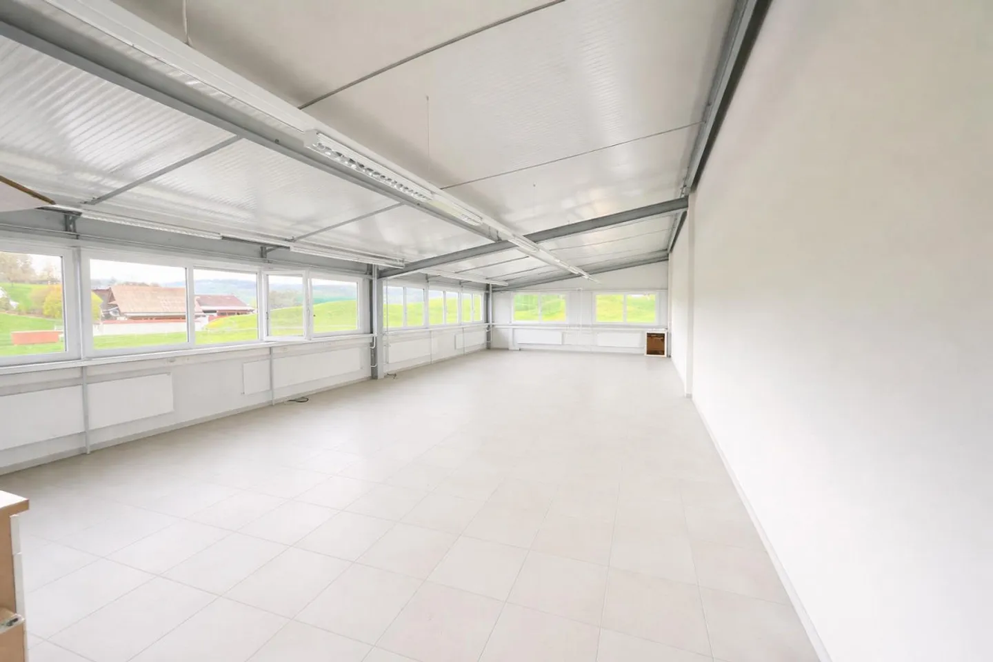 Klimatisierter Büroraum - Foto 4 von 7