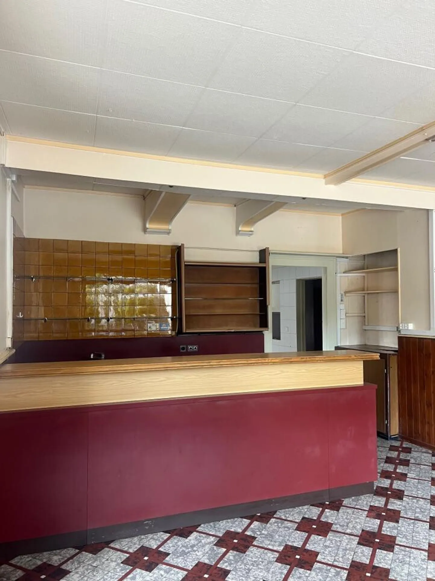 Ristorante con grande potenziale / Conversione in spazio abitativo - Foto 7 di 7