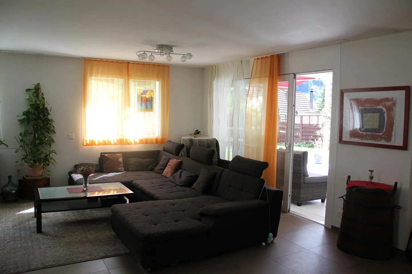 Maison individuelle de 5 1/2 pièces avec bureau et atelier supplémentaires - Photo 7 sur 12
