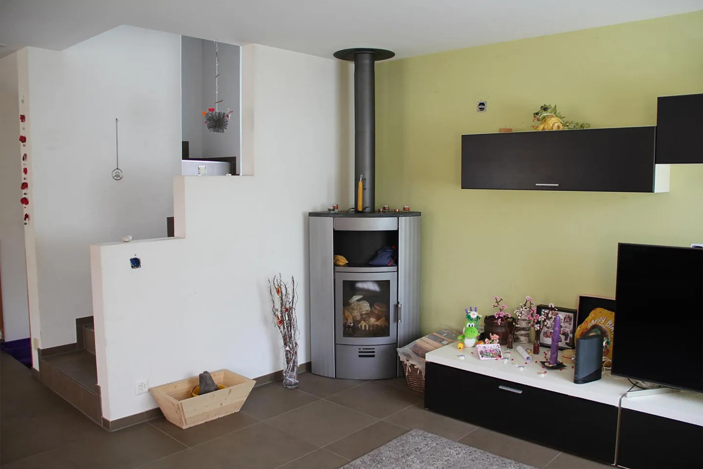 Maison individuelle de 5 1/2 pièces avec bureau et atelier supplémentaires - Photo 10 sur 12