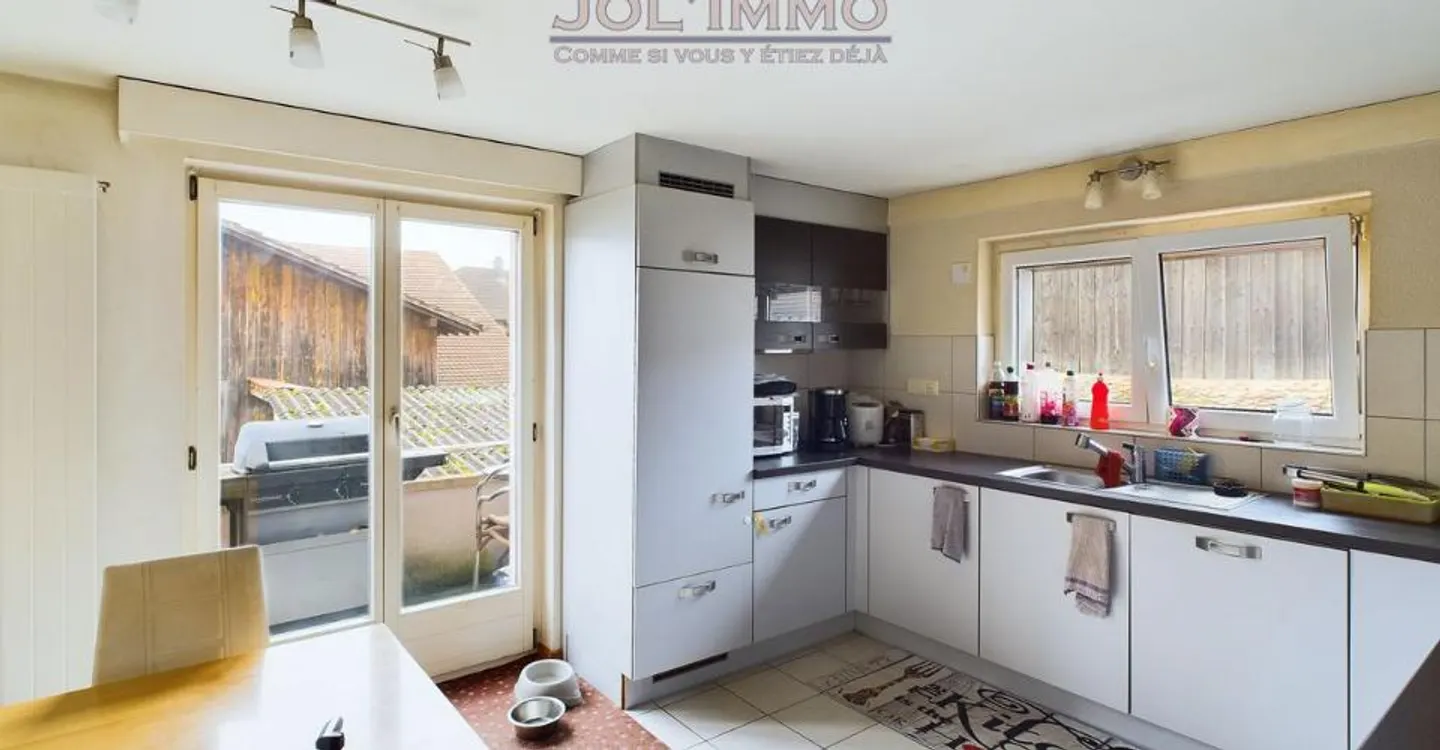 Immeuble résidentiel avec 3 unités - Photo 6 sur 10