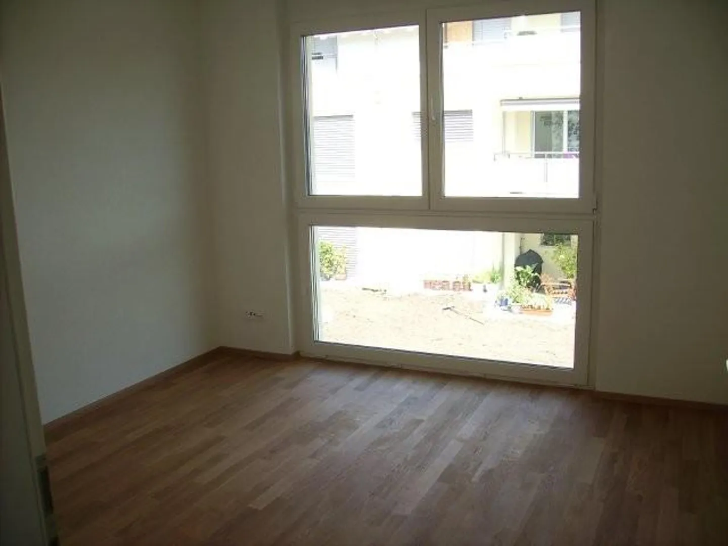 Modernes 4,5-Zimmer-Apartment mit Balkon - Foto 10 von 12