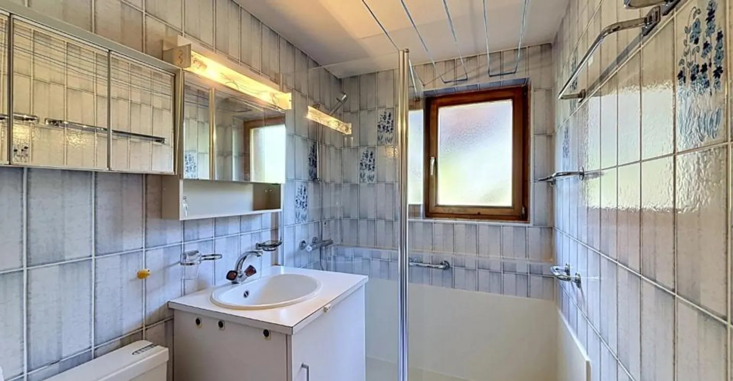 Chalet 5.5 rooms - Photo 8 of 13