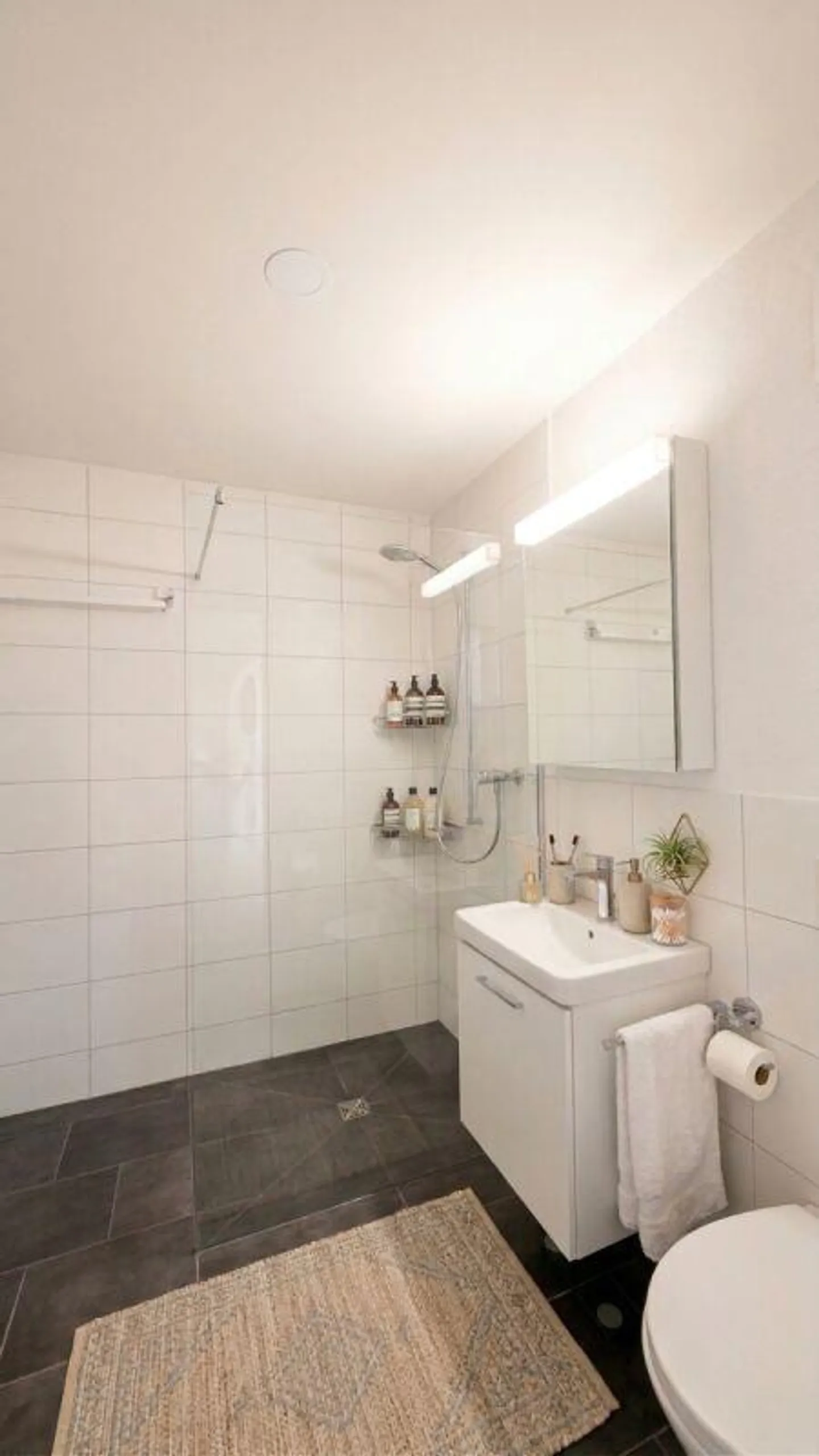 Moderne 2.5 Zimmerwohnung - Foto 6 von 10