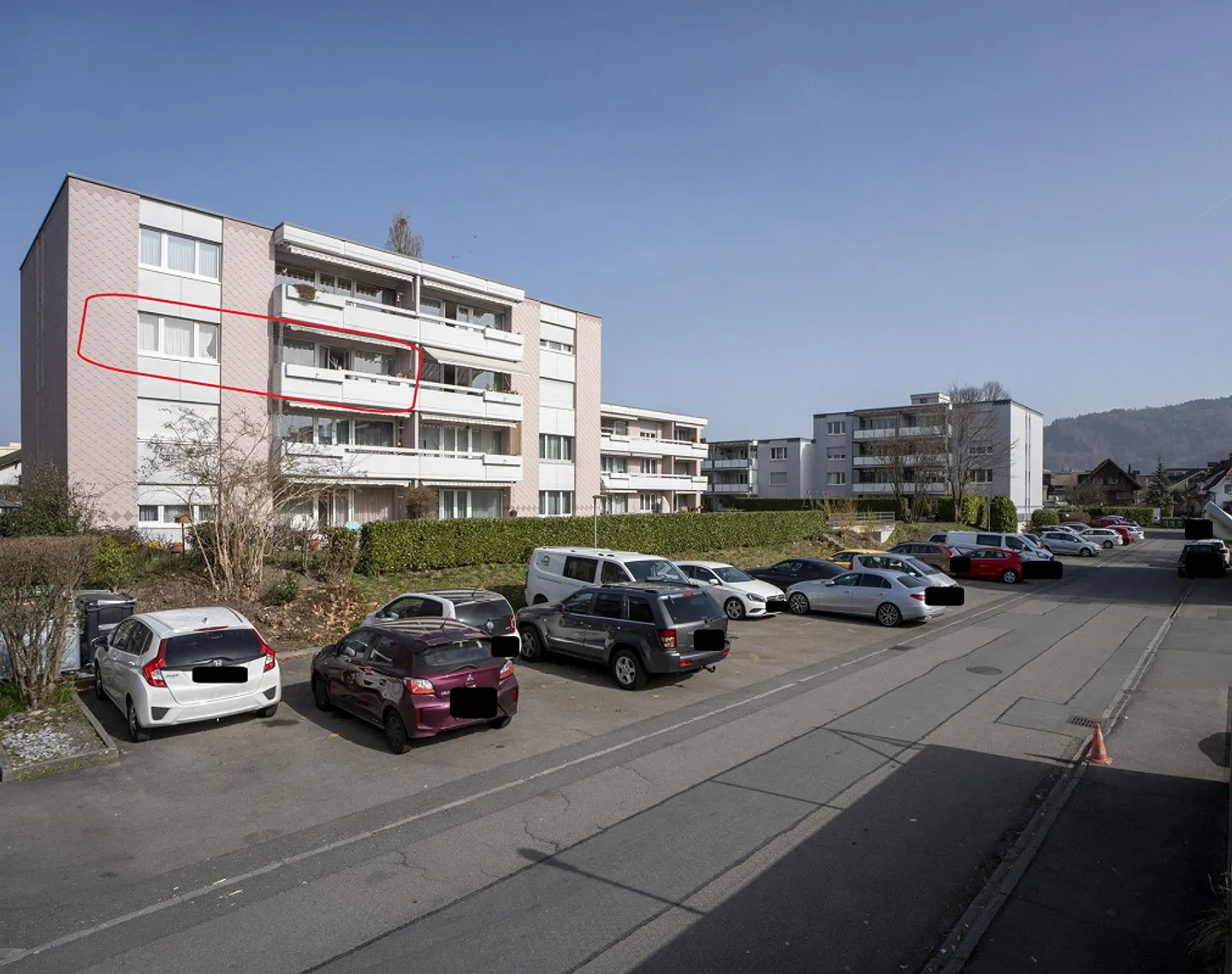 Helle 4.5-Zimmer-Wohnung mit Balkon - Foto 3 von 15