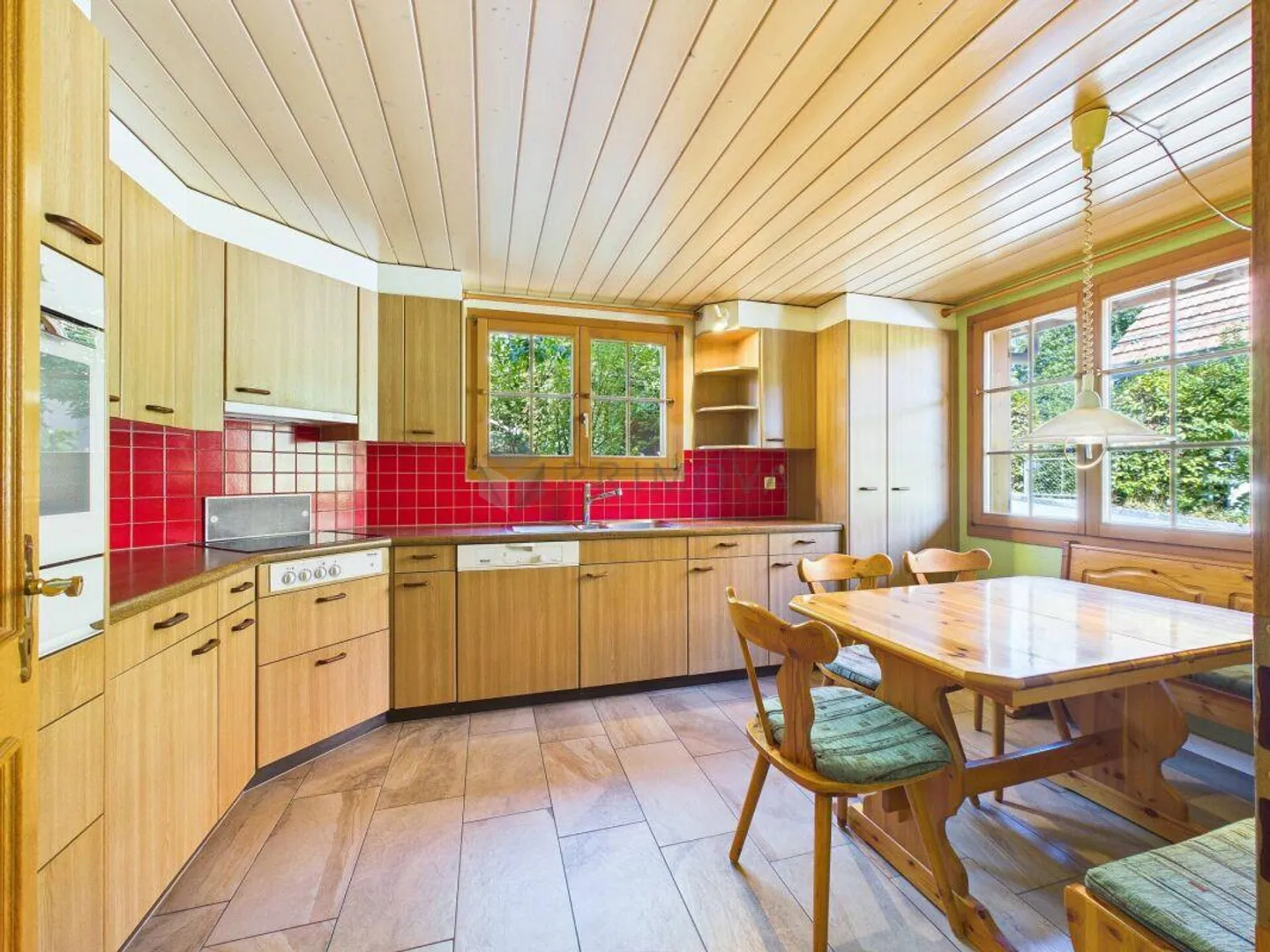 Charming Single-Family Home with a View and Potential - Photo 2 of 12