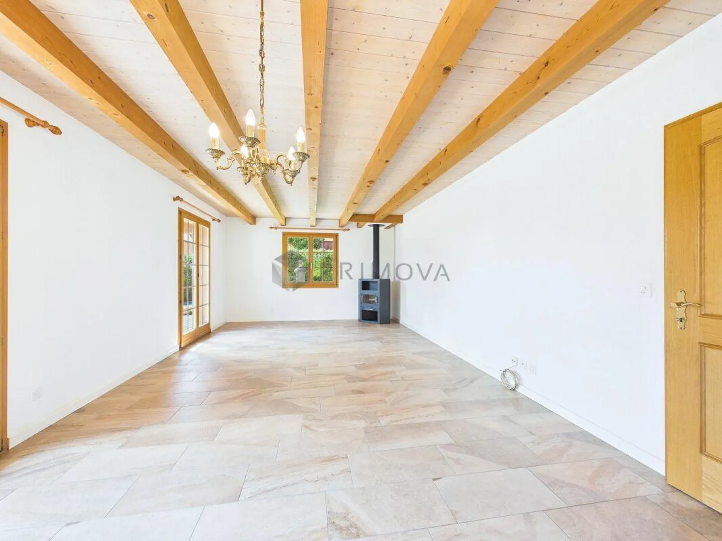 Charming Single-Family Home with a View and Potential - Photo 3 of 12