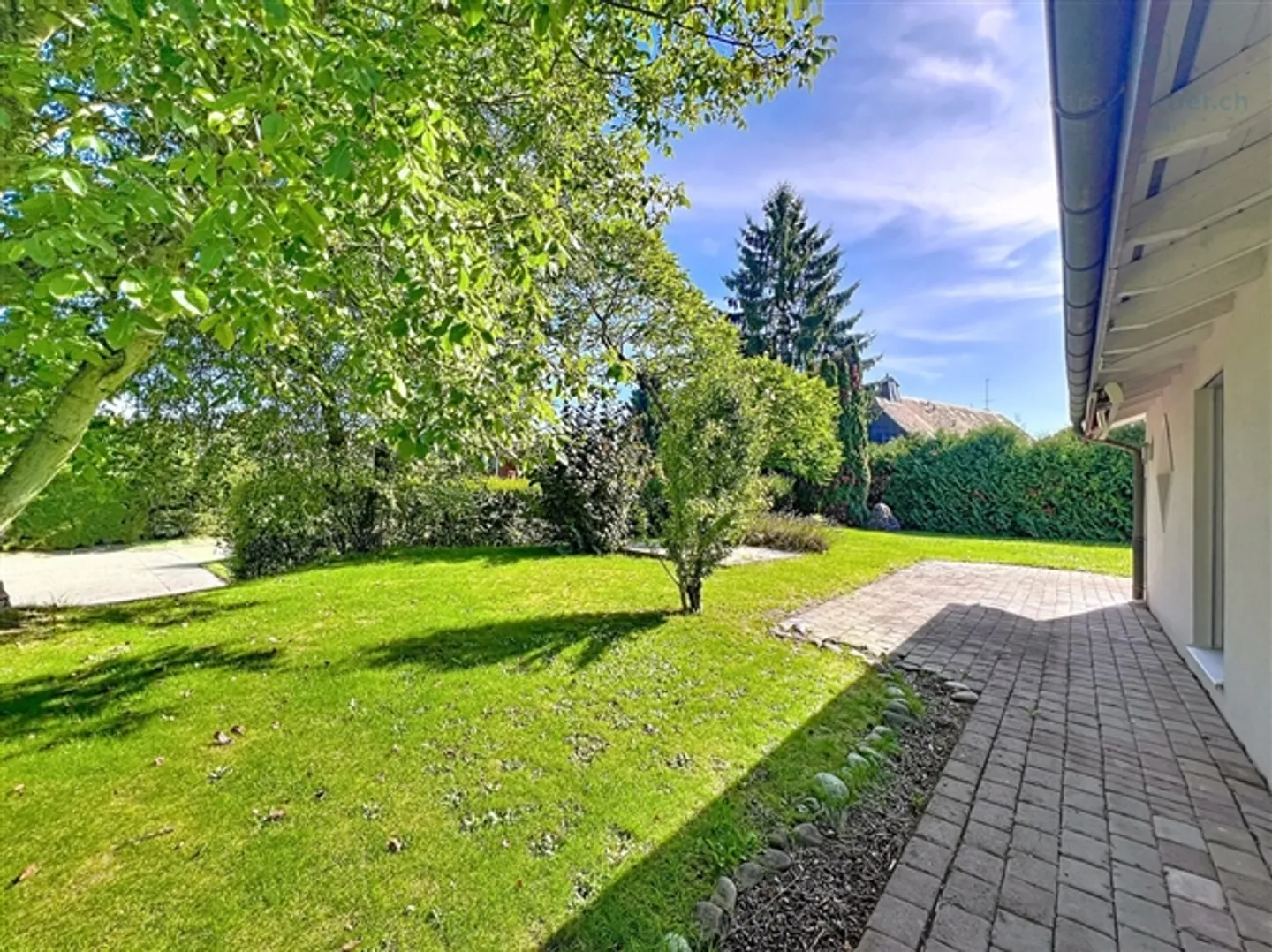 Detached villa on a wooded plot, quiet area in a cul-de-sac - Photo 3 of 13