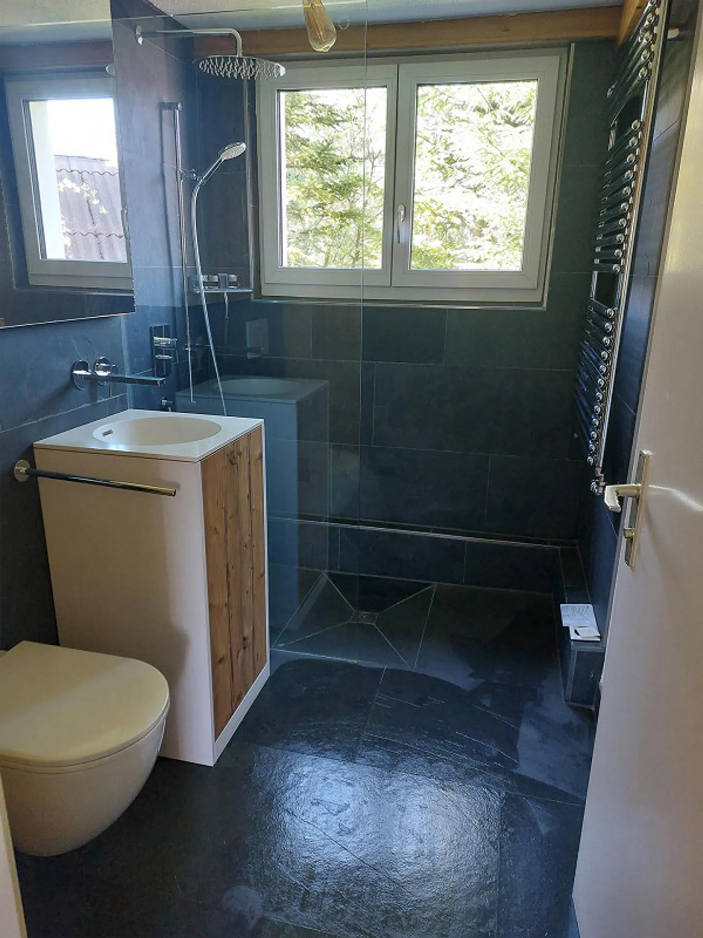 Large 6.5 Room House - Photo 11 of 17