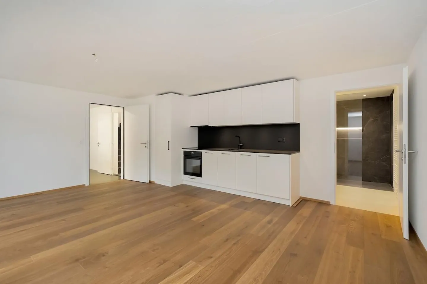 Detached family house with studio apartment in Münsingen – Alpine panorama included - Photo 18 of 30