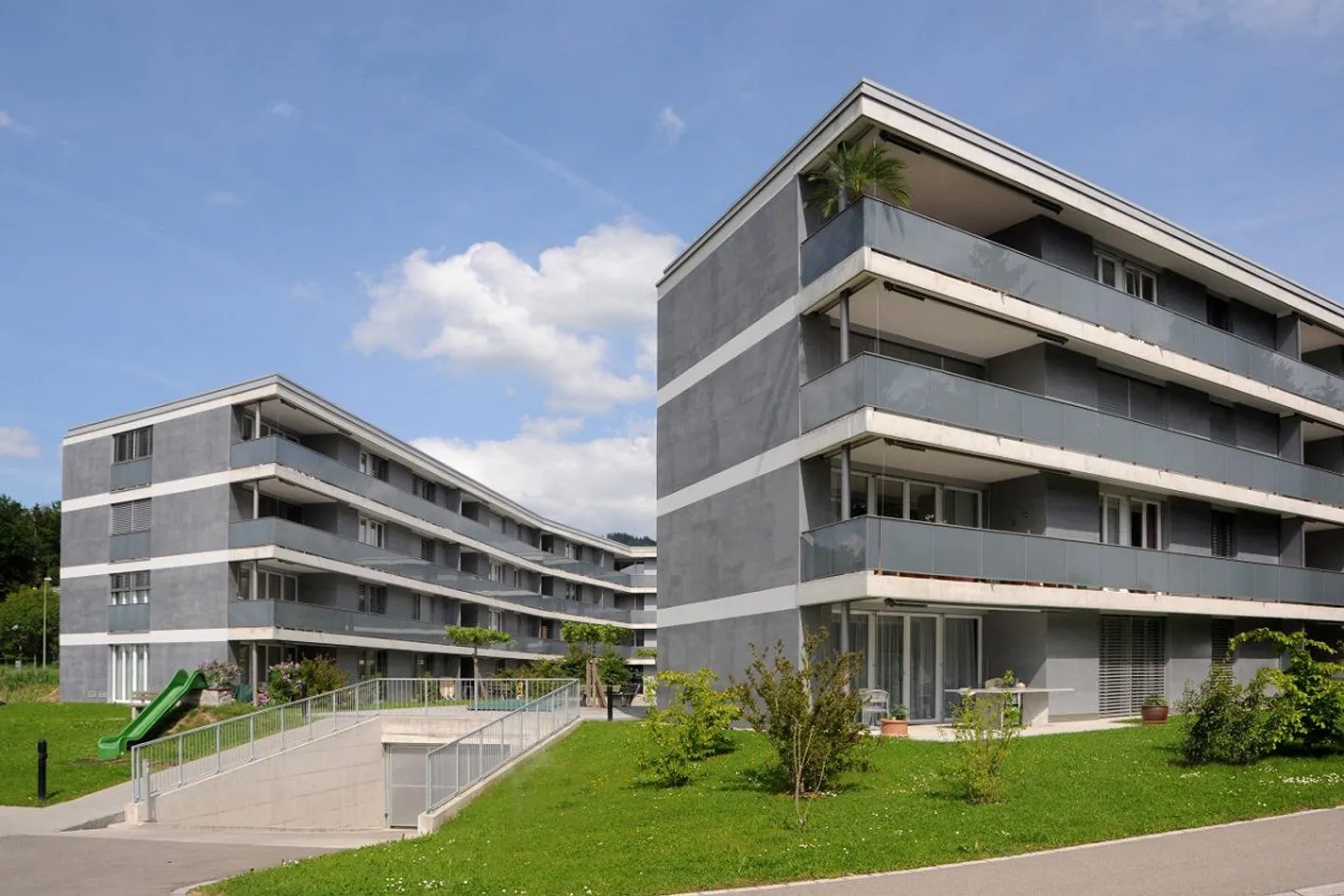 Beautiful and modern apartment near Lake Pfäffiker - Photo 2 of 9