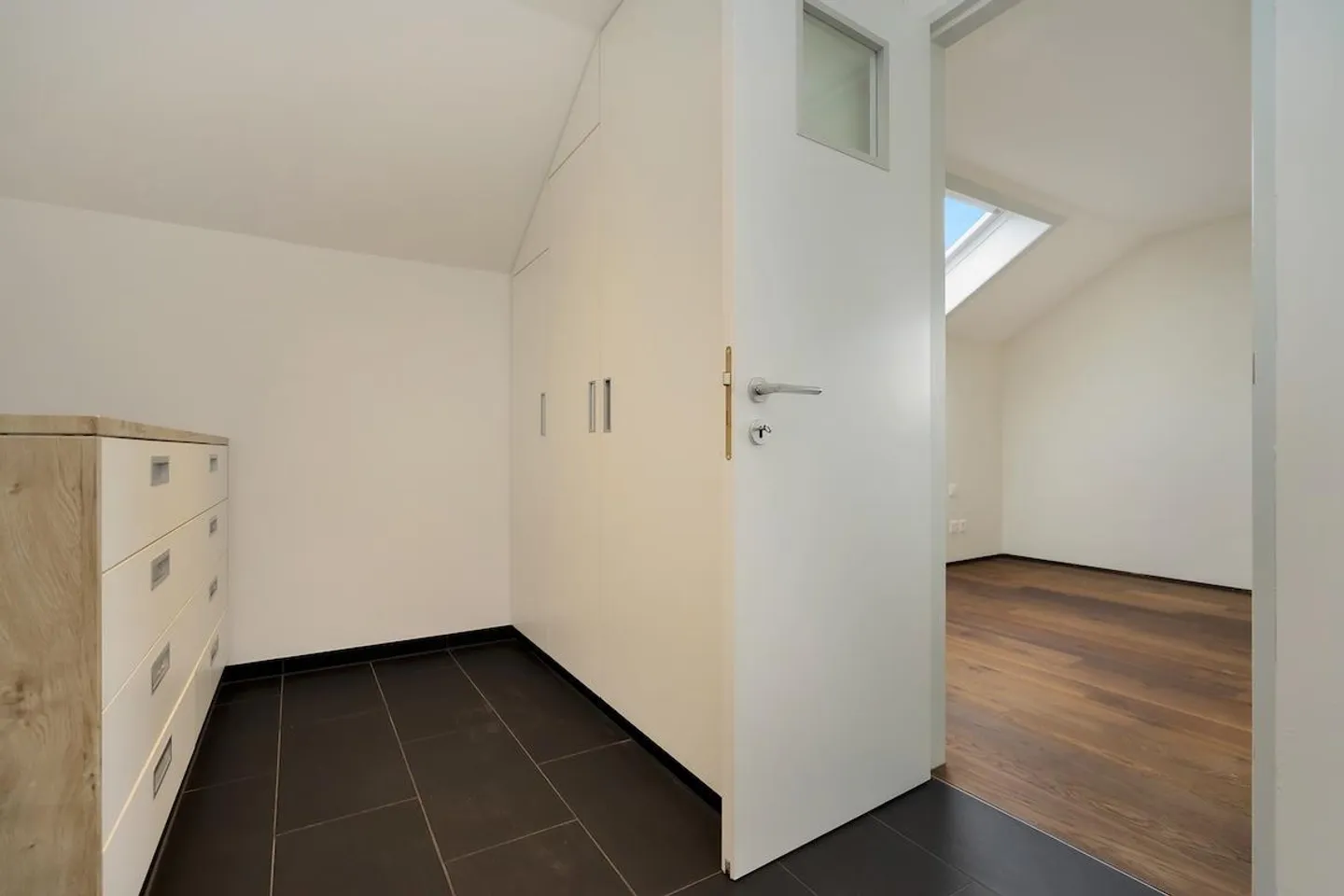 Detached family house with studio apartment in Münsingen – Alpine panorama included - Photo 27 of 30