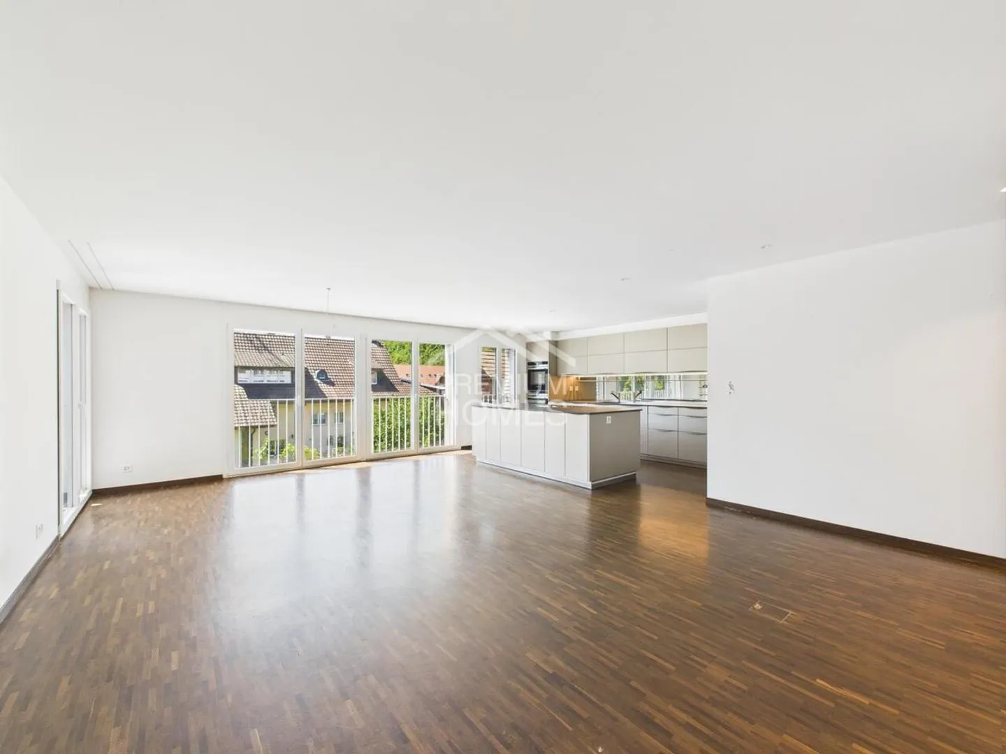 Komfortables Wohnen, nur 20 ÖV-Minuten bis Basel Hbf - Foto 3 von 6