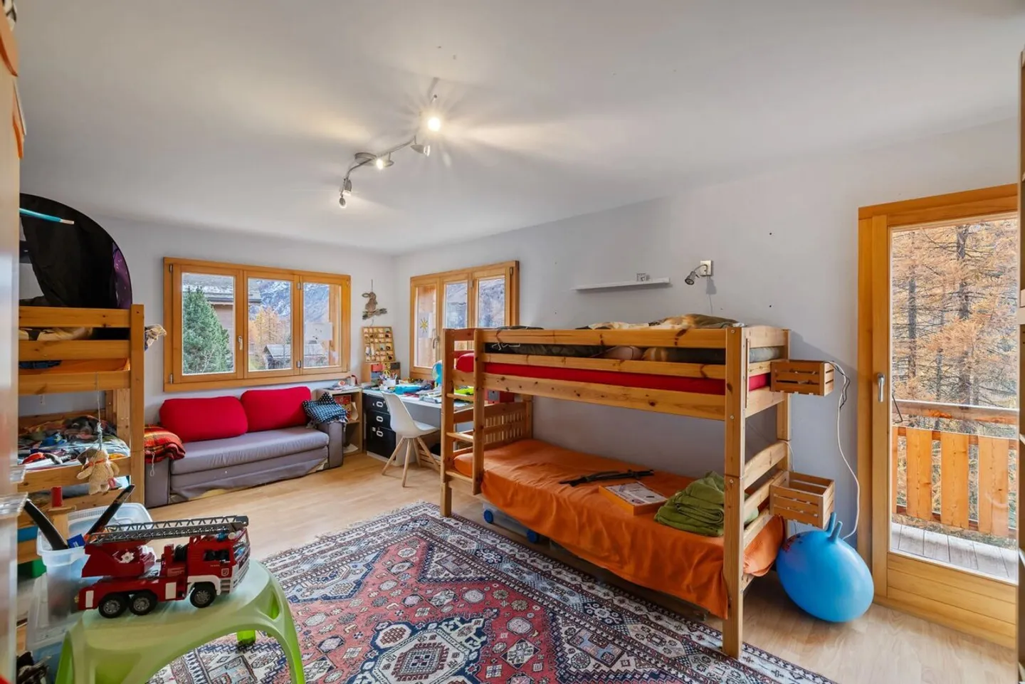 Chalet for sale - Photo 8 of 8