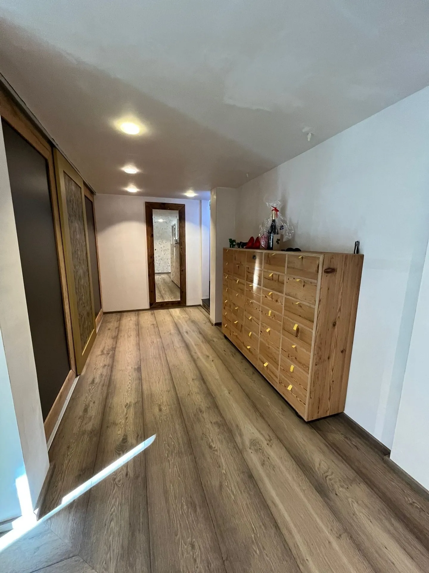 Charmantes Freistehendes Haus - Foto 6 von 8