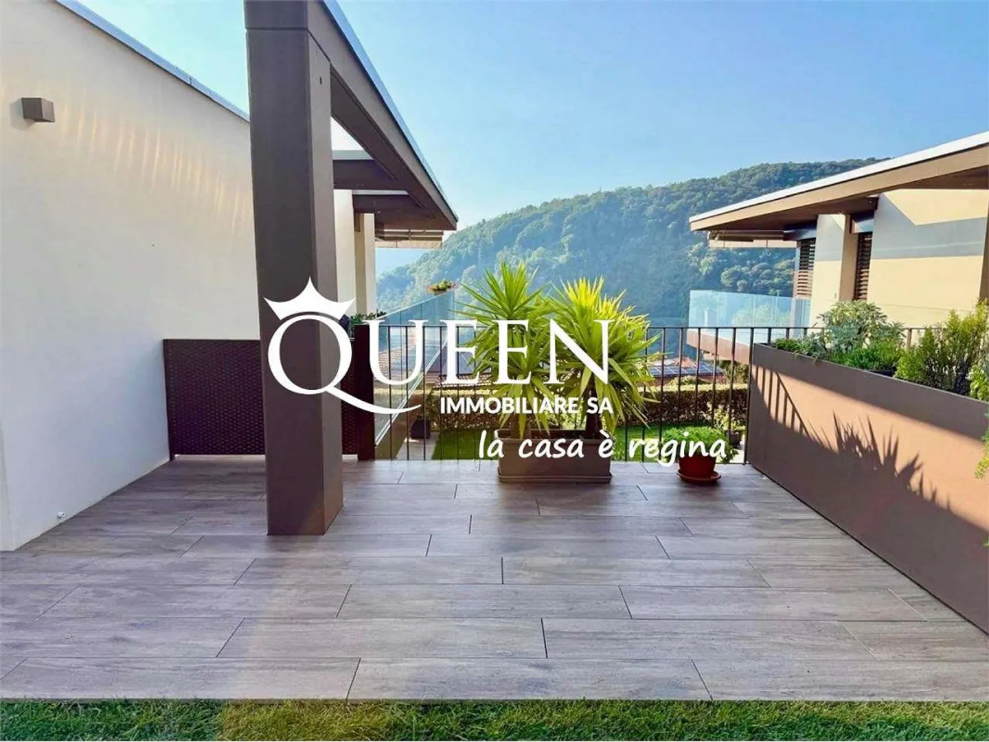 Rovio: 2.5 room penthouse, 85 sqm, terrace, garden, lake view - Photo 4 of 13