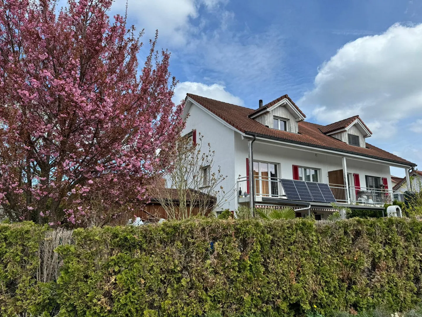 Modern 5.5-room single-family house in Pfyn TG – renovated, sunny ... - Photo 1 of 12