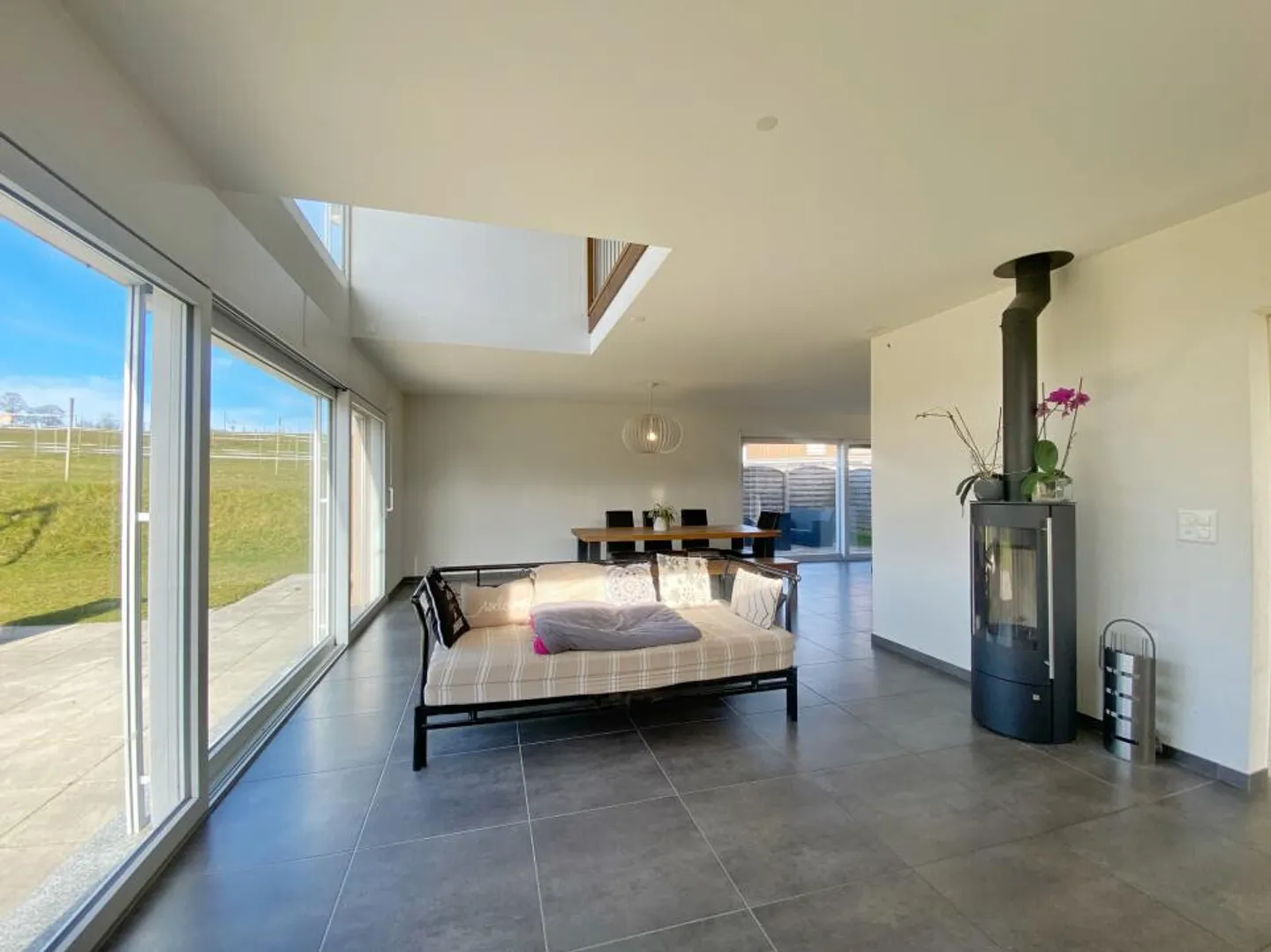 Maison d'architecte au cœur de la nature - Photo 1 sur 13