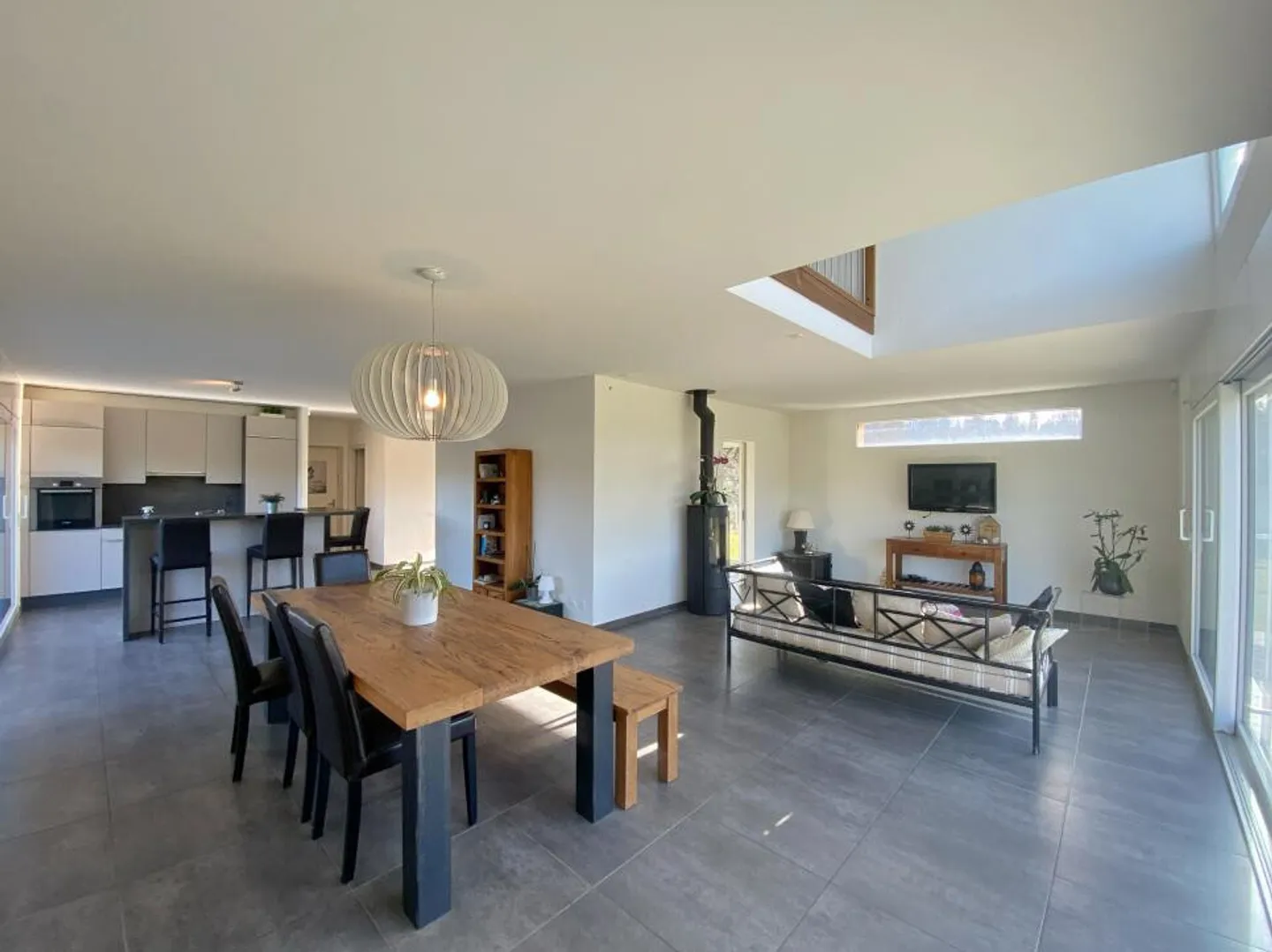 Maison d'architecte au cœur de la nature - Photo 8 sur 13