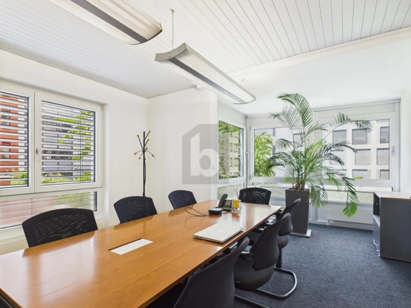 «VIEL PLATZ AN ABSOLUT ZENTRALER LAGE» - Foto 1 von 6