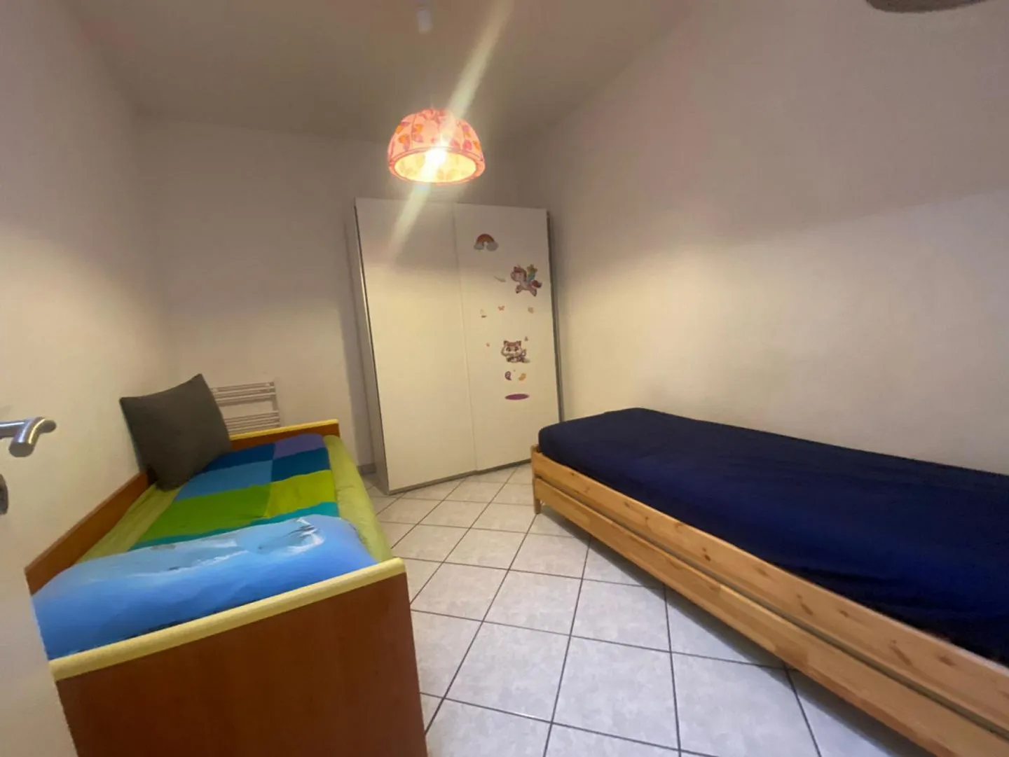 2-family house with 6 1/2 and 2 1/2 room apartments - Photo 12 of 17