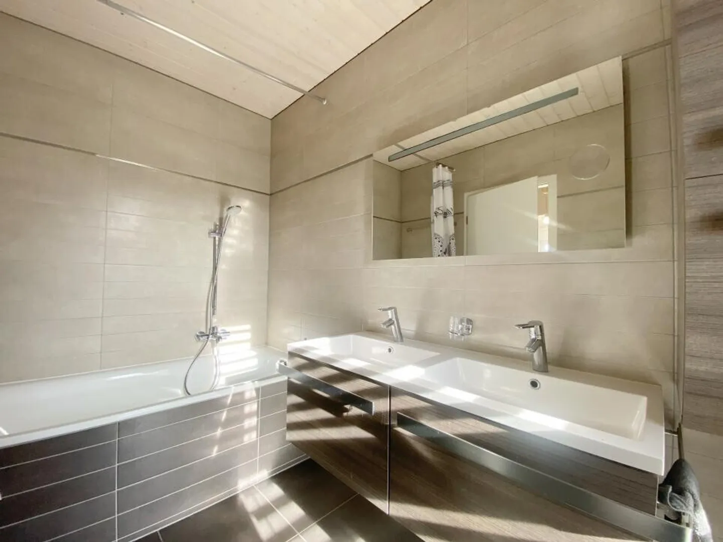 Maison d'architecte au cœur de la nature - Photo 13 sur 13