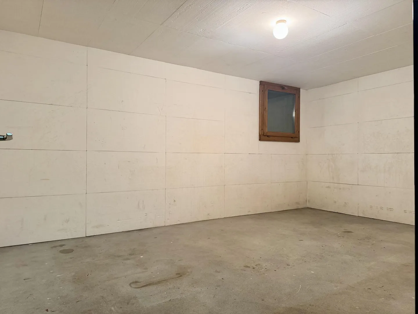 Stanza di stoccaggio o di artigianato - Foto 2 di 5