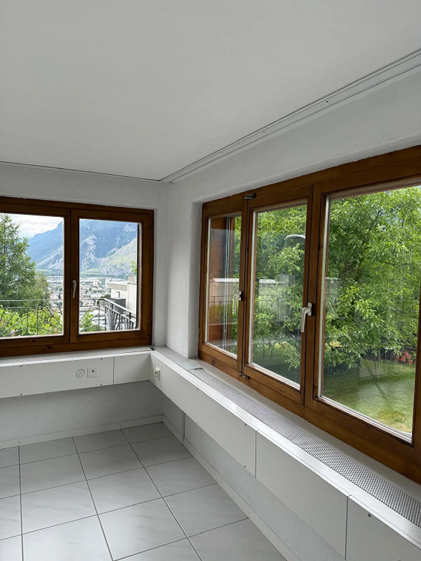 Helle 1.5-Zimmerwohnung mit Aussicht - Foto 5 von 7