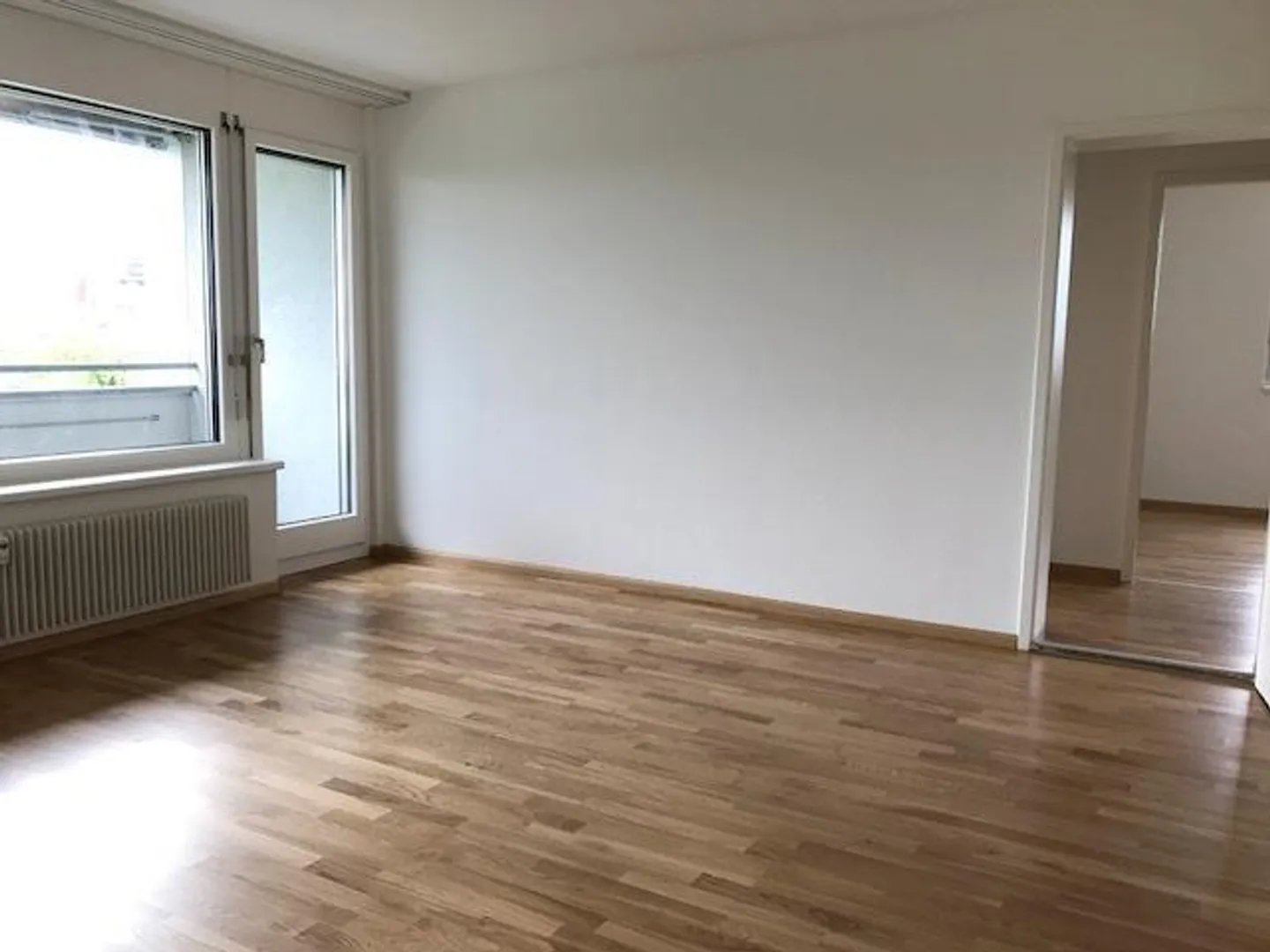 Cerchi un grande appartamento? Trovato! - Foto 4 di 9