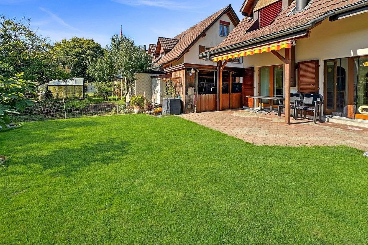 Arrive and Feel Good - Semi-Detached House with Enjoyment Garden - Photo 2 of 13