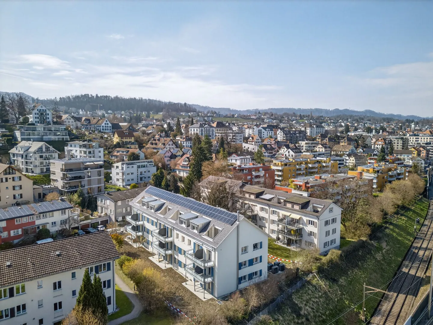 First rental after renovation - Dreamlike 1.5-room apartments with lake view! - Photo 4 of 6